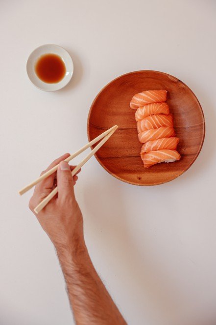 Exploring the Art of Japan's Nigiri Sushi: A Culinary Delight